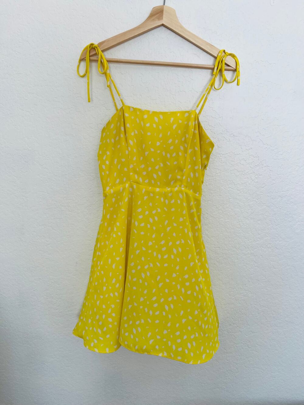 Socialite Yellow White Print Mini Dress Size S